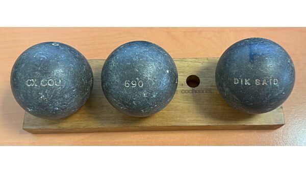 OBUT BOULE NOIRE CX Cou Lisse - 74mm - 690g - gravée DIK SAID
