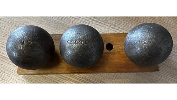 OBUT BOULE NOIRE CX Cou Lisse - 74mm - 690g - gravée VD